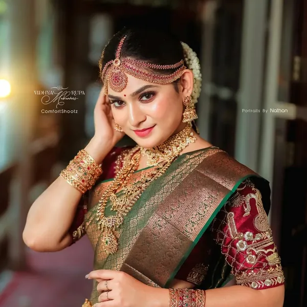 Green_Woven_Banarasi_Jacquard_Saree