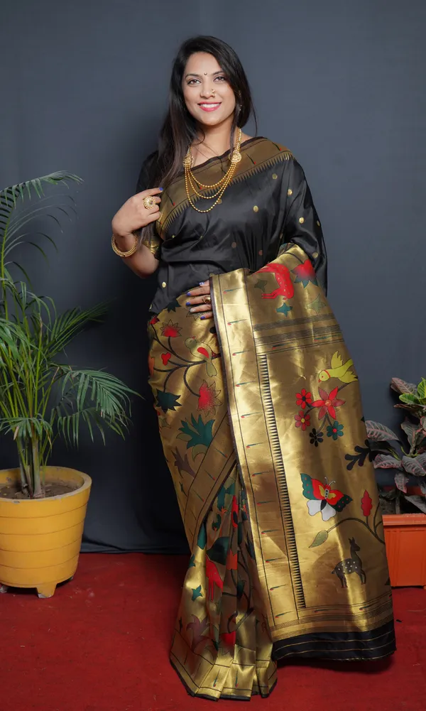Black_Pure_Silk_Paithani_Saree