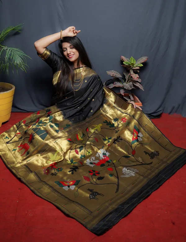 Black_Pure_Silk_Paithani_Saree