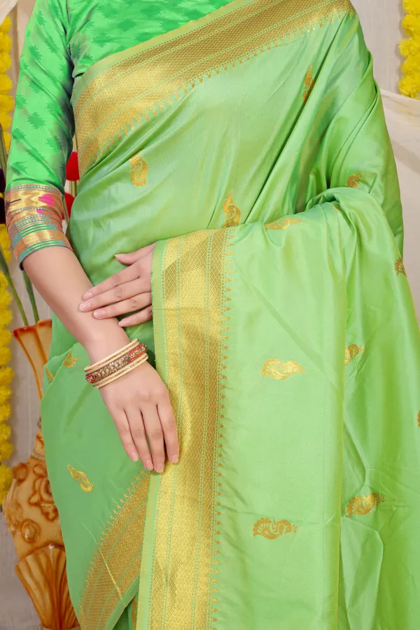 Parrot_Green_Pure_Silk_Paithani_Saree