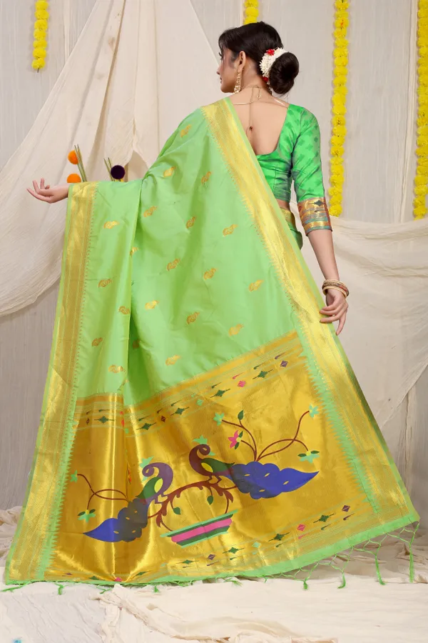 Parrot_Green_Pure_Silk_Paithani_Saree