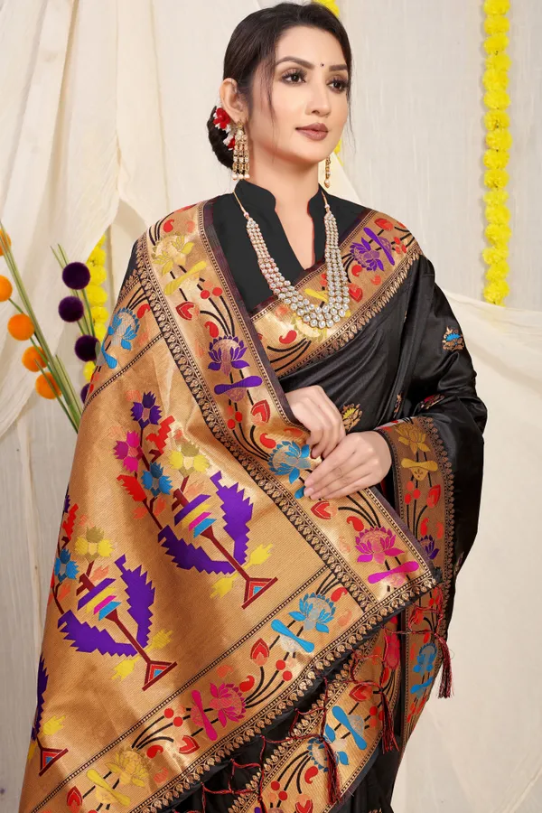 Black_Pure_Silk_Paithani_Saree