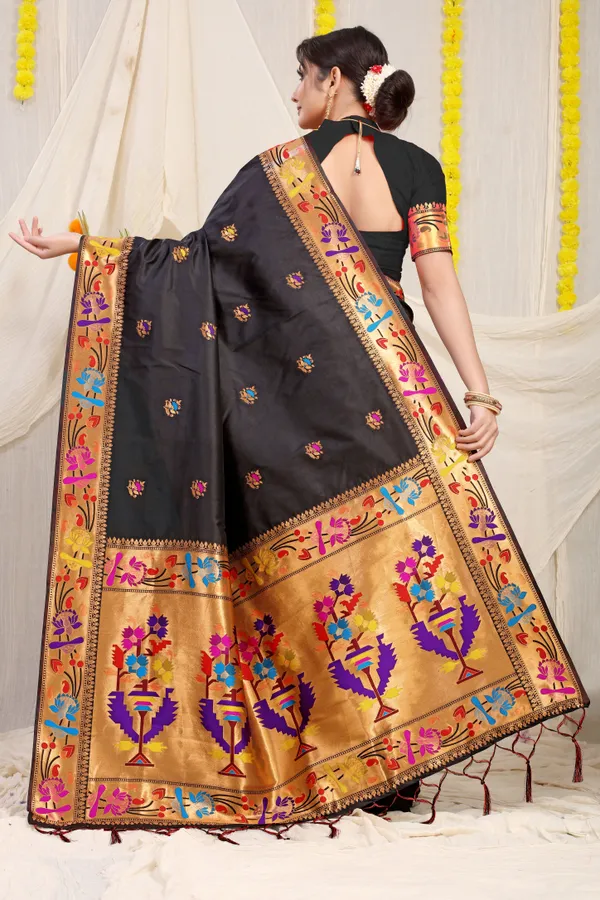 Black_Pure_Silk_Paithani_Saree