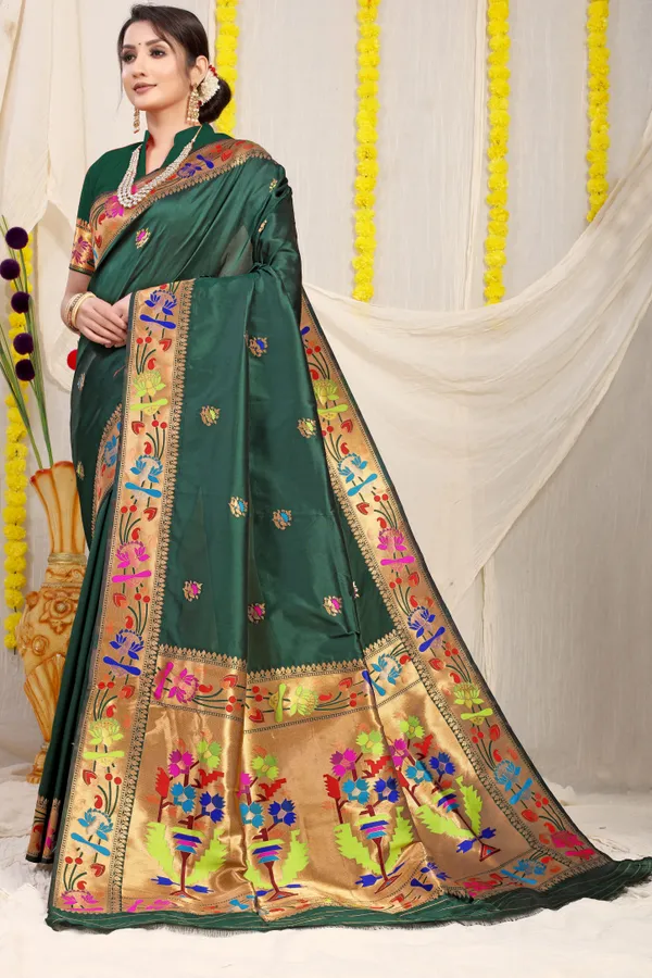 Dark_Green_Pure_Silk_Paithani_Saree