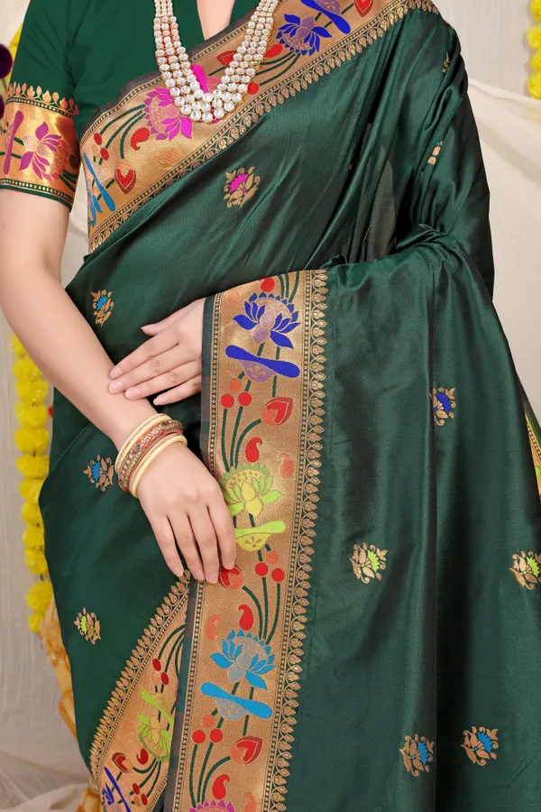 Dark_Green_Pure_Silk_Paithani_Saree