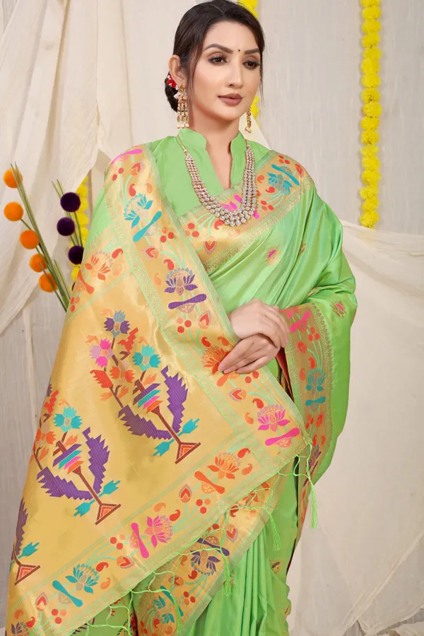 Parrot_Green_Pure_Silk_Paithani_Saree