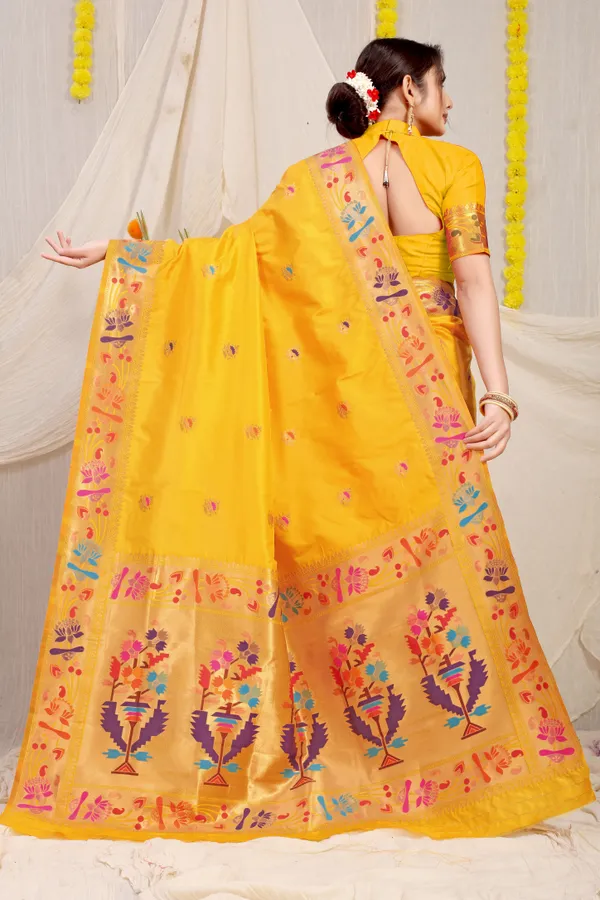 Yellow_Pure_Silk_Paithani_Saree