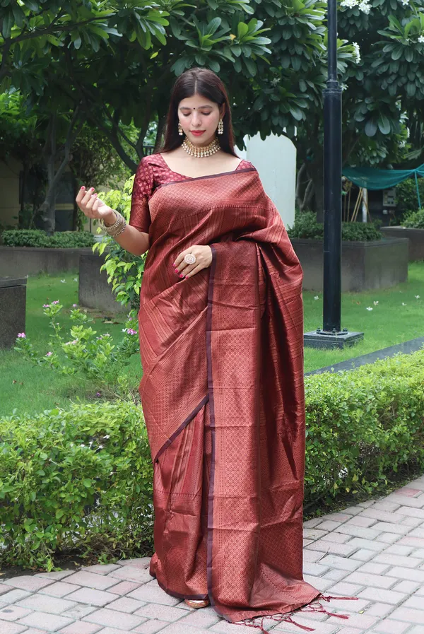 Maroon_Kanjivaram_Silk__Saree