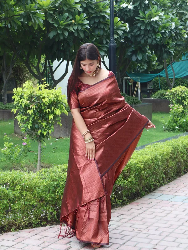 Maroon_Kanjivaram_Silk__Saree