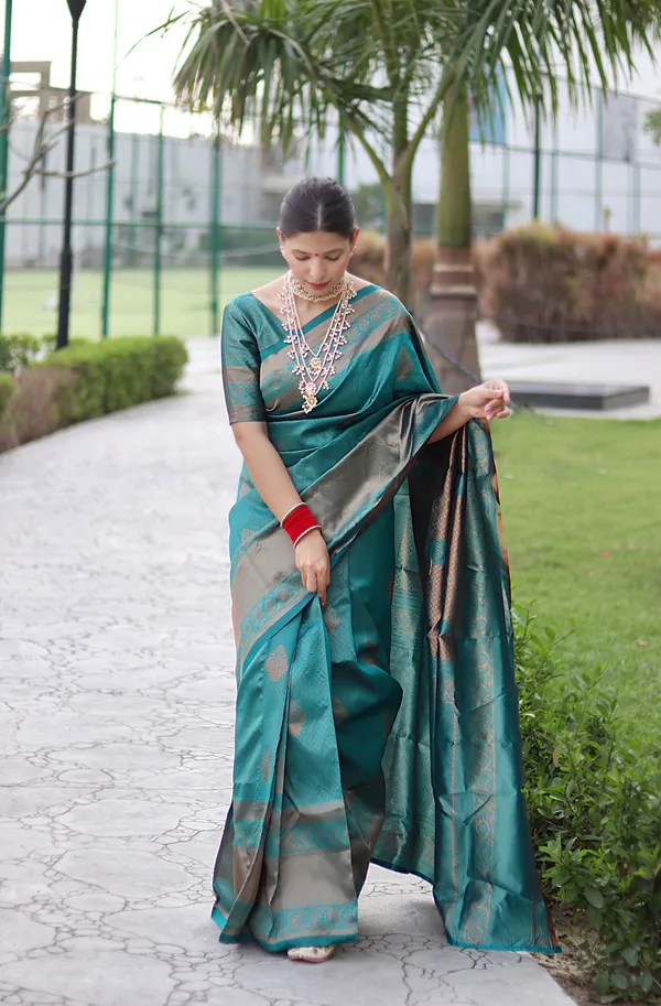 Teal_Kanjivaram_Silk__Saree