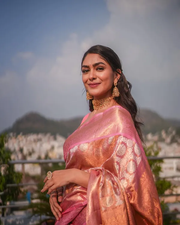 Pink_Kanjivaram_Silk__Saree