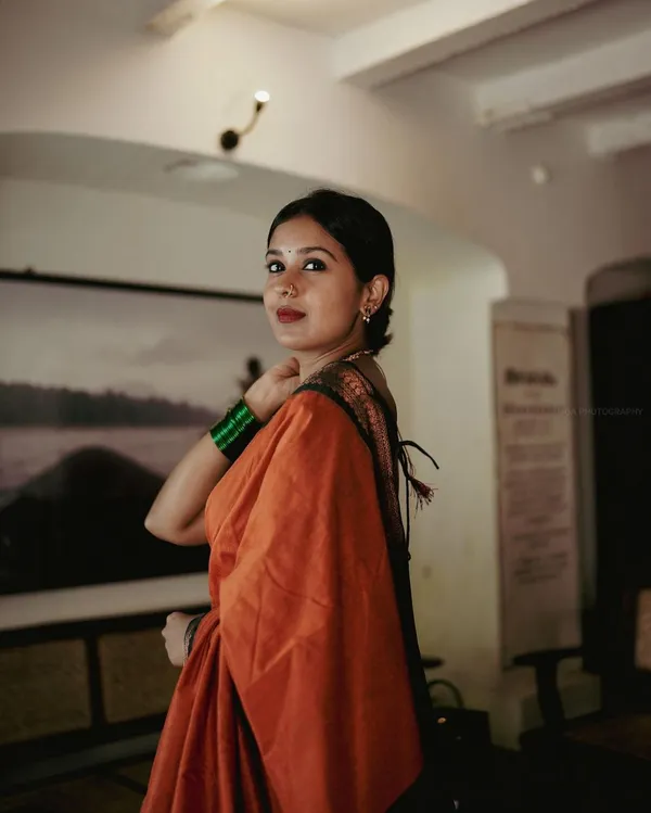 Orange_Green_Pure_Banarasi_Saree