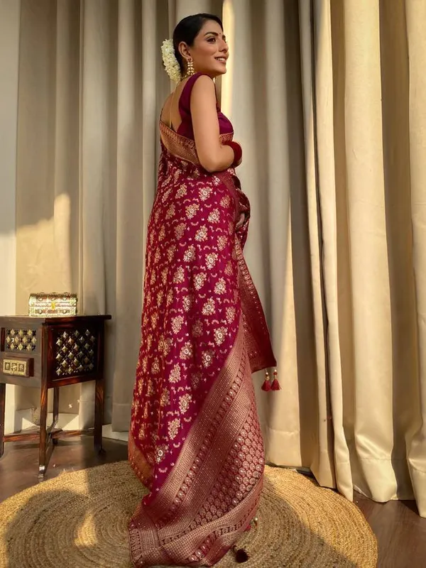 Maroon_Pure_Banarasi_Saree