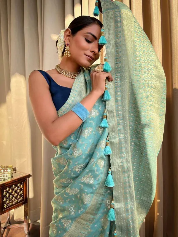Blue_Pure_Banarasi_Saree