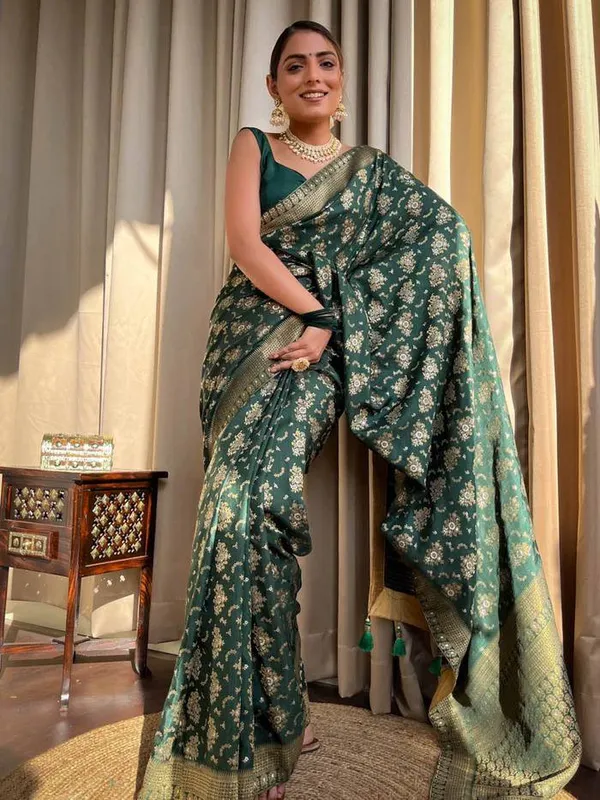 Green_Pure_Banarasi_Saree