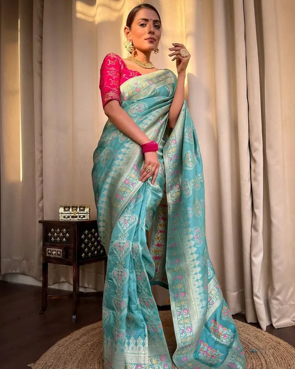 Blue_Pure_Banarasi_Saree