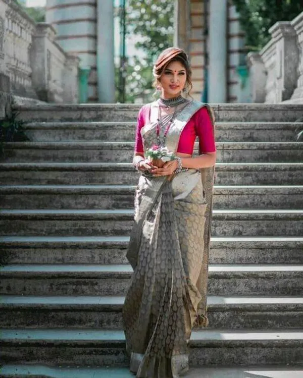 Grey_Embellished_Banarasi_Jacquard_Saree_(Grey)