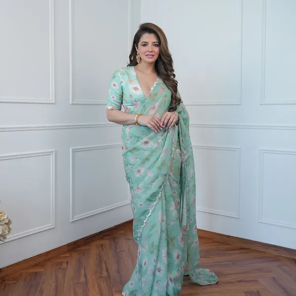 Ava_Green_Floral_Printed_Organza_Saree