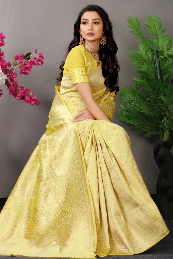 Yellow_Zari_Work_Patola_Silk_Saree