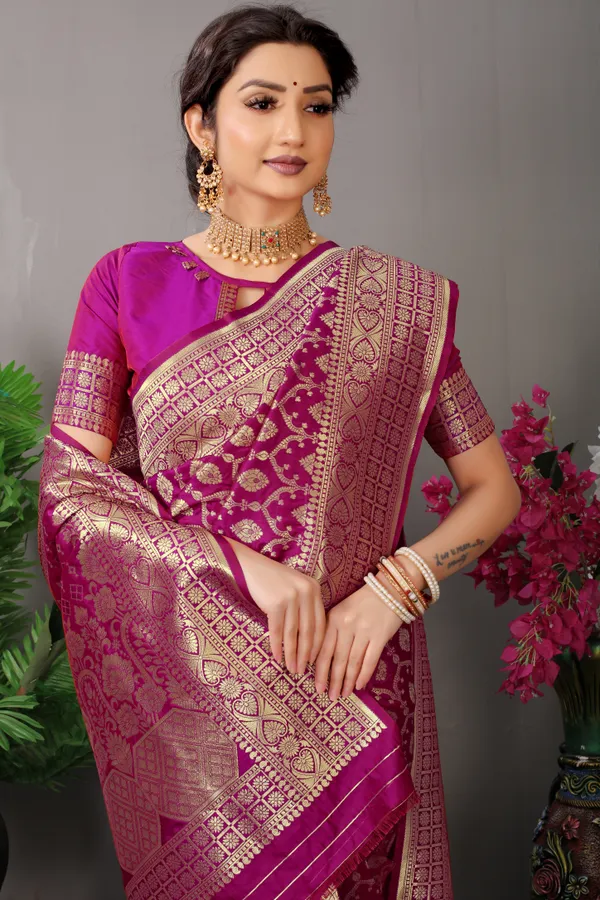 Magenta_Zari_Work_Patola_Silk_Saree