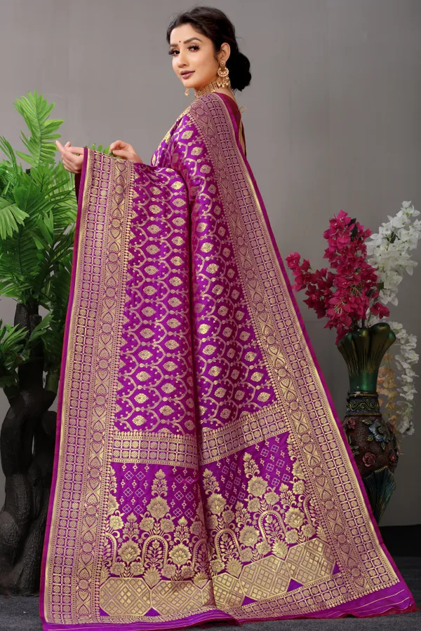 Purple_Zari_Work_Patola_Silk_Saree