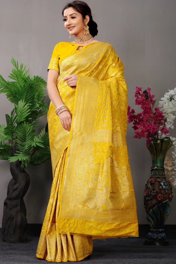 Yellow_Zari_Work_Patola_Silk_Saree