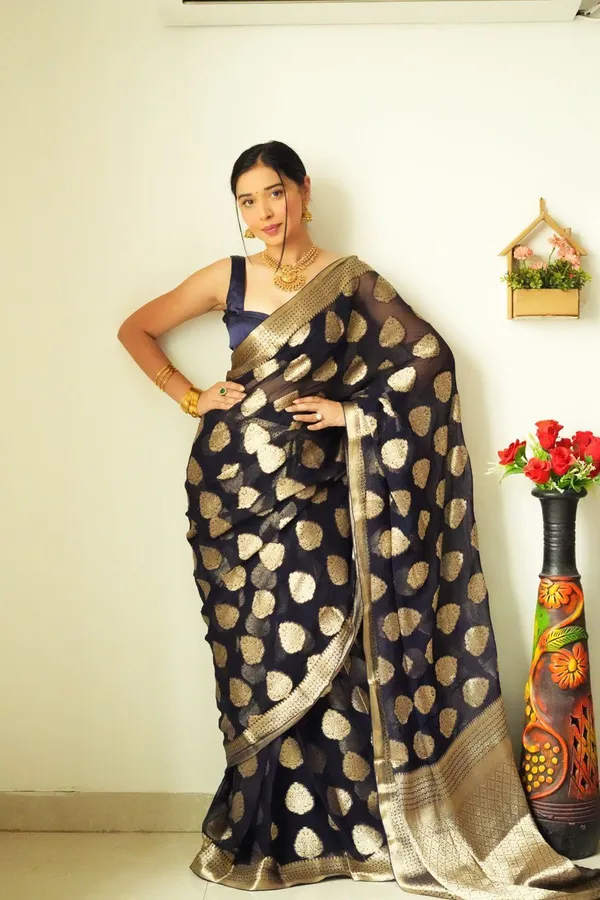 Black_1-Minute_Ready_To_Wear_Saree