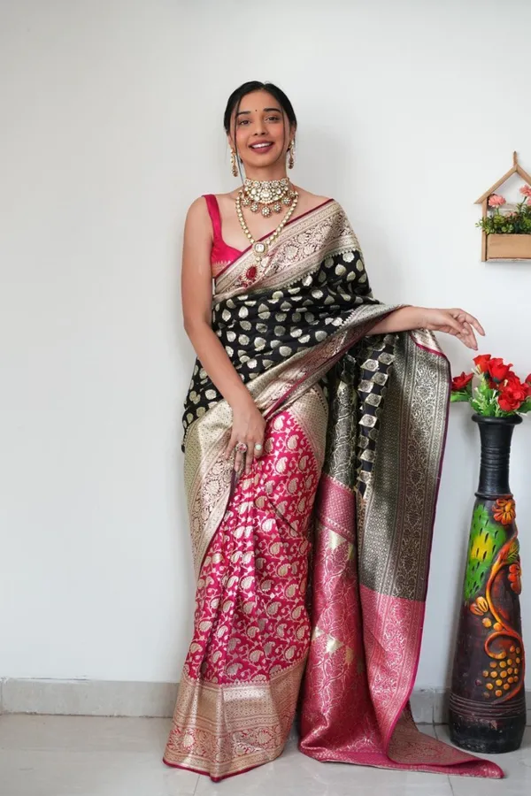 Banarasi_Ready_To_Wear_1-_Minute_Black_Saree