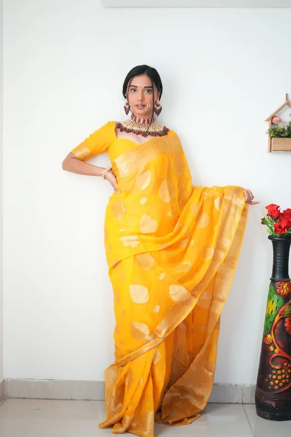 Yellow_1-Minute_Ready_To_Wear_Saree