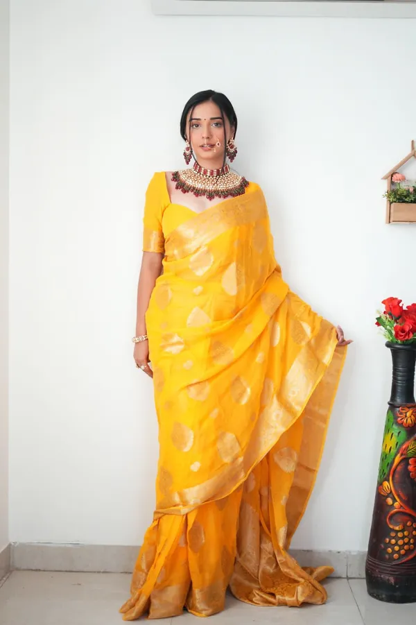 Yellow_1-Minute_Ready_To_Wear_Saree