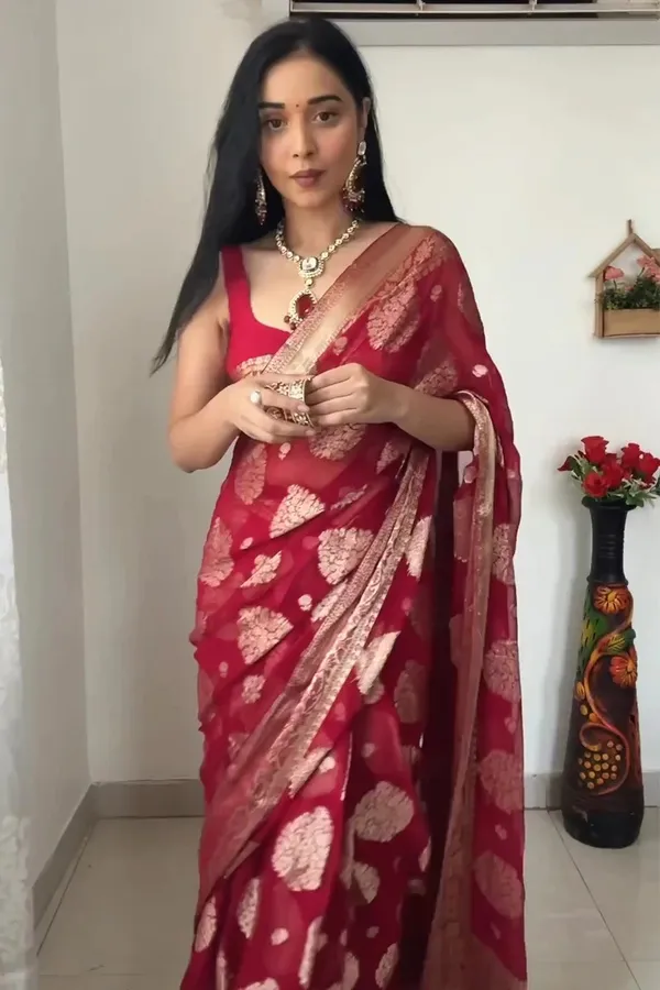 Red_1-Minute_Ready_To_Wear_Saree