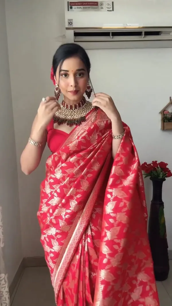 Red_1-Minute_Ready_To_Wear_Saree
