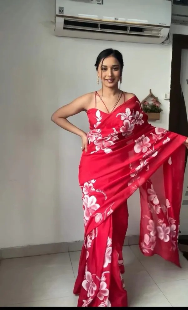 Red_1-Minute_Ready_To_Wear_Georgette_Saree