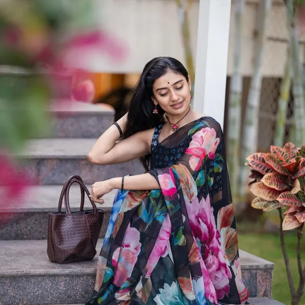 Black_1-Minute_Ready_To_Wear_Georgette_Saree
