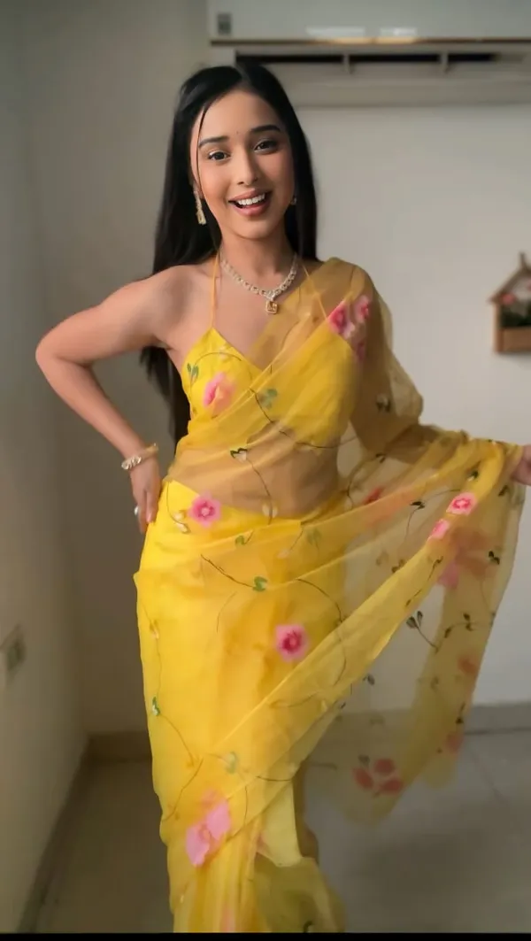 Mango_Yellow_1-Minute_Ready_To_Wear_Organza_Saree