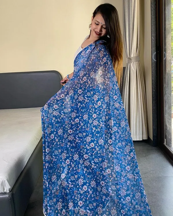 Blue_Floral_Printed_1-Minute_Ready_To_Wear_Georgette_Saree