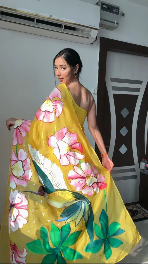 Yellow_Floral_Printed_1-Minute_Ready_To_Wear_Georgette_Saree