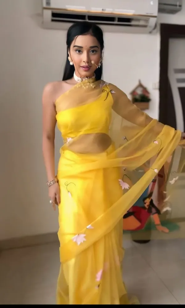 Mango_Yellow_1-Minute_Ready_To_Wear_Organza_Saree