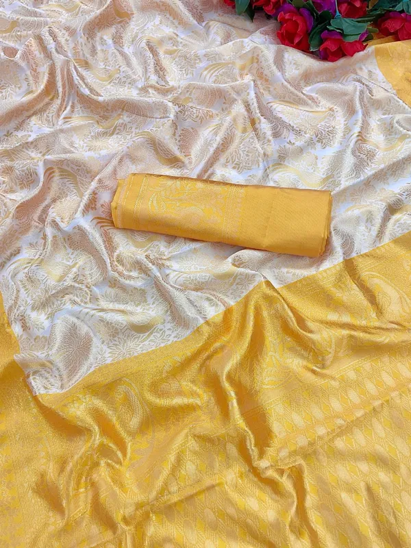 Cream_Yellow_Pure_Banarasi_Saree