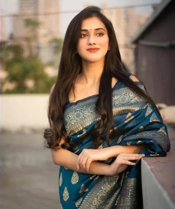 Blue_Embellished_Banarasi_Jacquard_Saree_(Blue)
