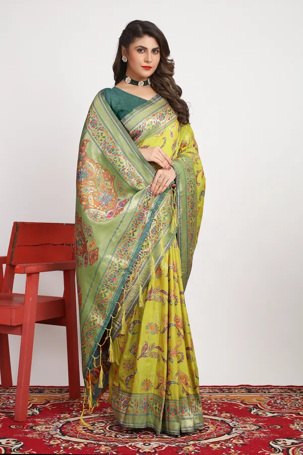 Parrot_Green_Zari_Work_Patola_Silk_Saree