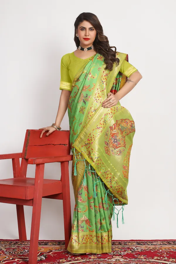 Parrot_Green_Zari_Work_Patola_Silk_Saree