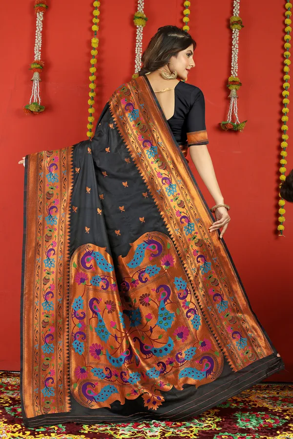 Black_Pure_Silk_Paithani_Saree