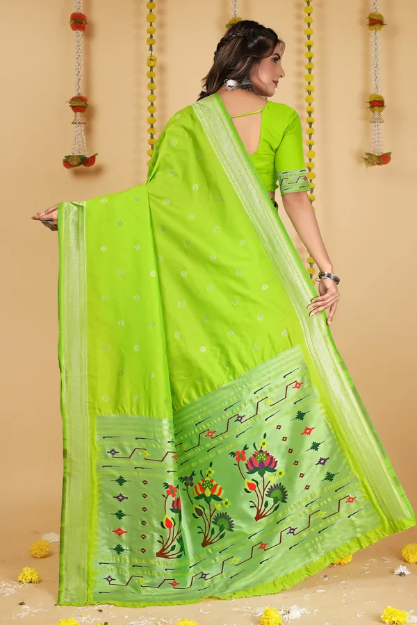 Parrot_Green_Pure_Silk_Paithani_Saree