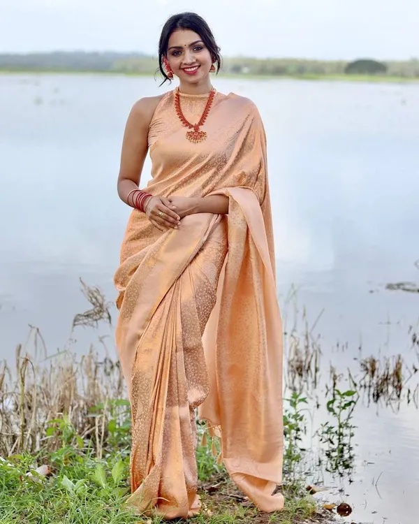 Peach_Pure_Banarasi_Saree