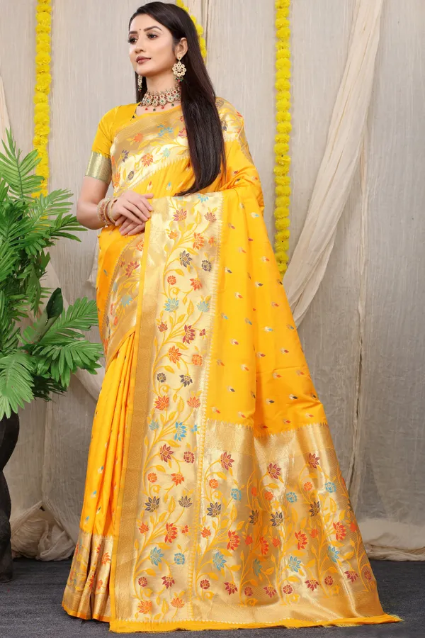 Yellow_Zari_Work_Patola_Silk_Saree