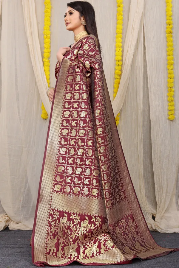 Maroon_Zari_Work_Patola_Silk_Saree