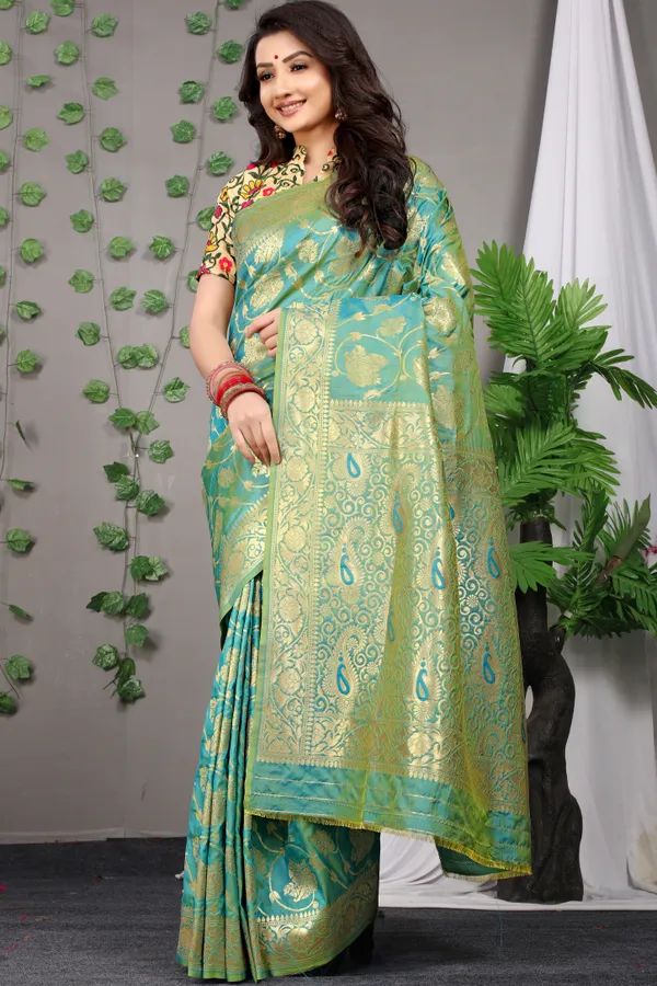 Green_Zari_Work_Patola_Silk_Saree