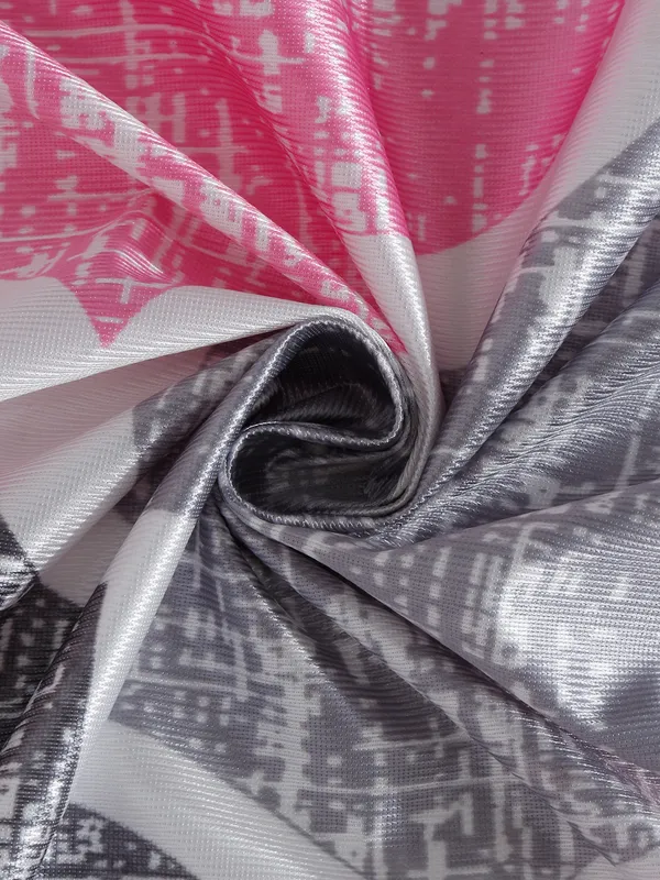 2_Piece_Moroccan_Motif_Eyelet_Polyester_Curtains_-_Pink