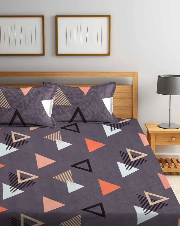 144_TC_Microfibre_Geometric_Grey_Double_Bedsheet_with_2_King_Size_Pillow_Covers